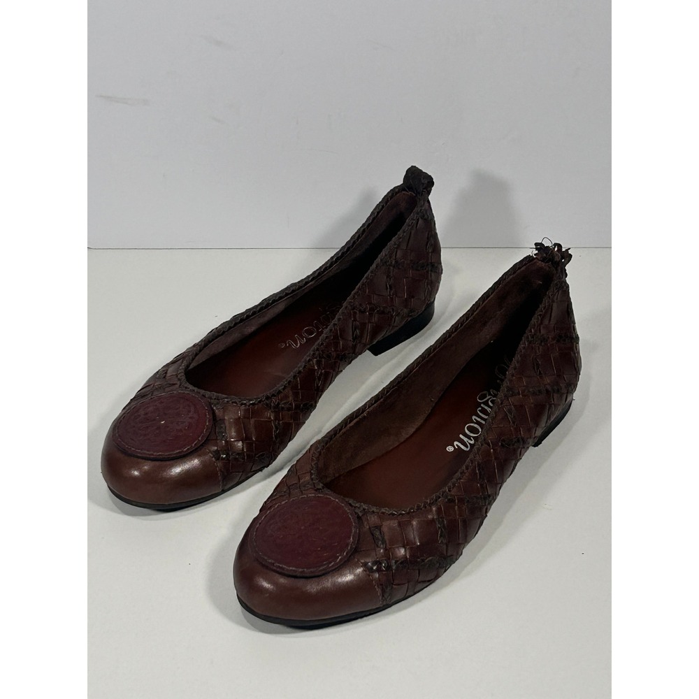 Brighton Bianca Brown Woven Leather Ballet Flats Medallion size 7.5M shoes